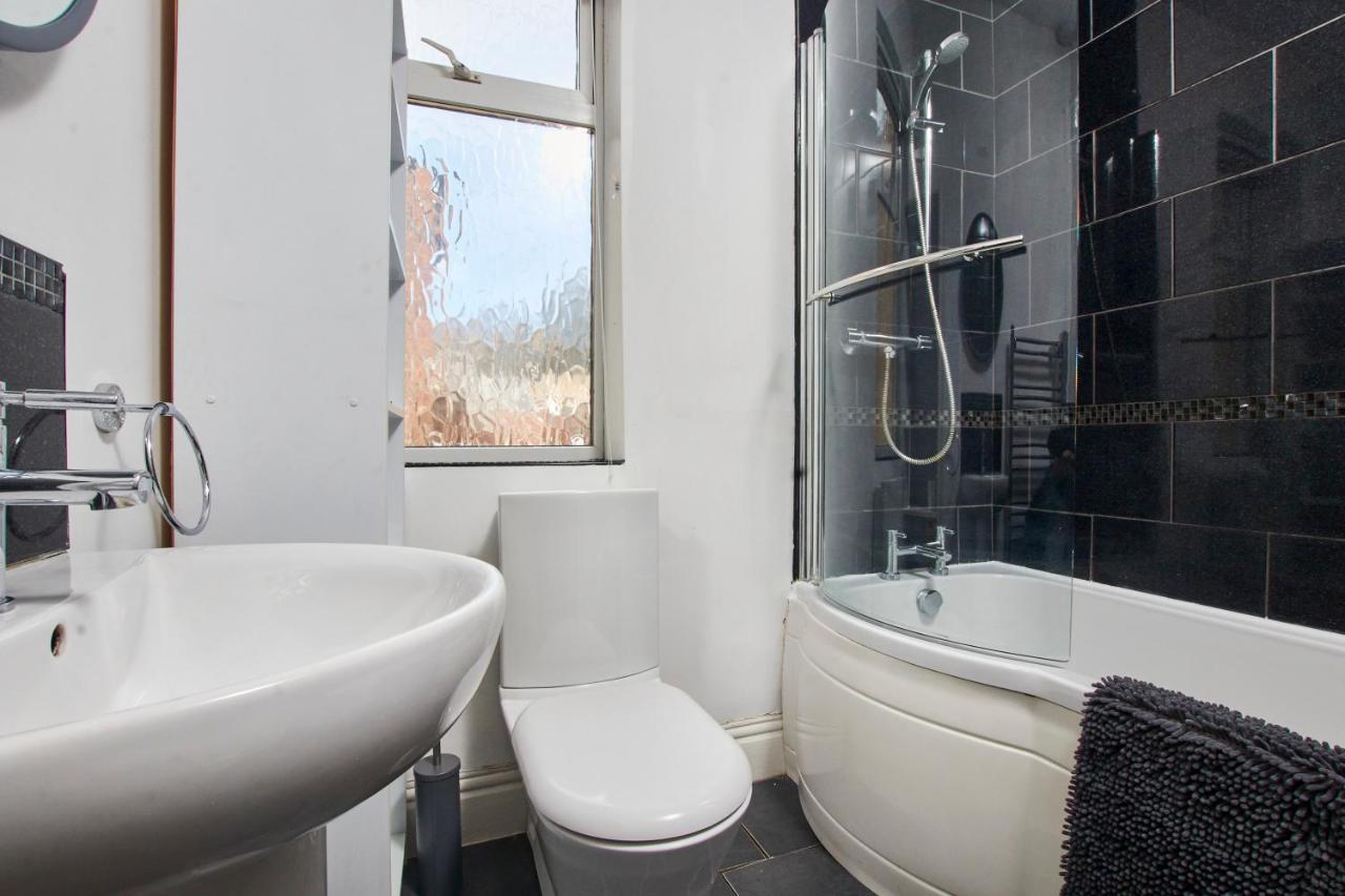 Stylish 2 Bedroom Flat - Close To Newcastle City Centre ゲーツヘッド エクステリア 写真