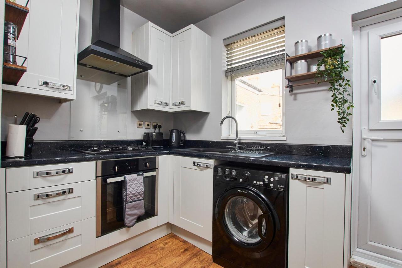 Stylish 2 Bedroom Flat - Close To Newcastle City Centre ゲーツヘッド エクステリア 写真
